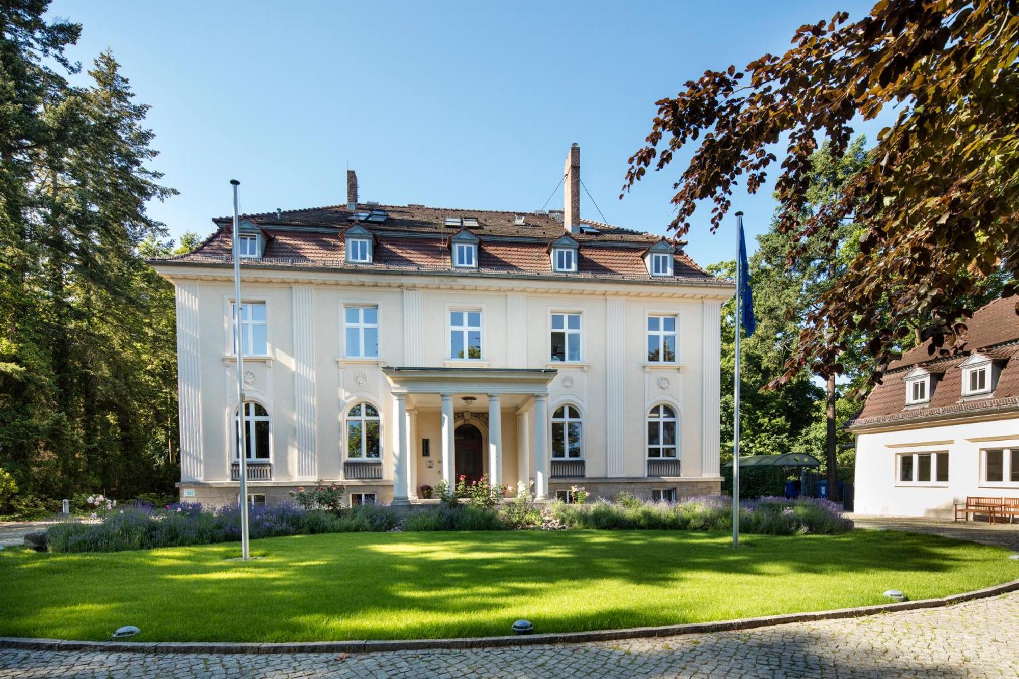 Europaeische Akademie Berlin Hotel Kültér fotó