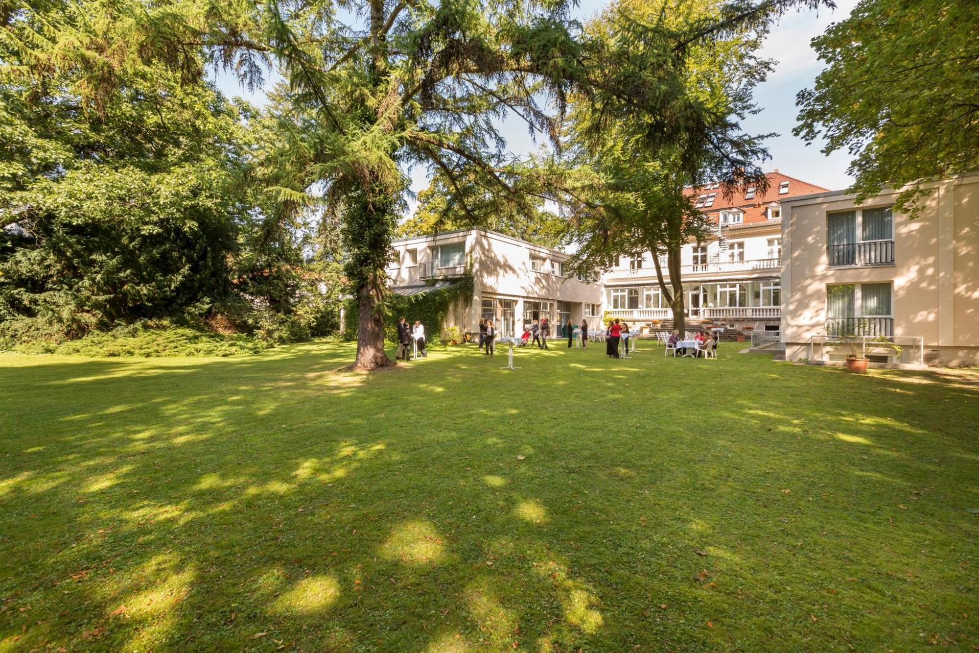 Europaeische Akademie Berlin Hotel Kültér fotó