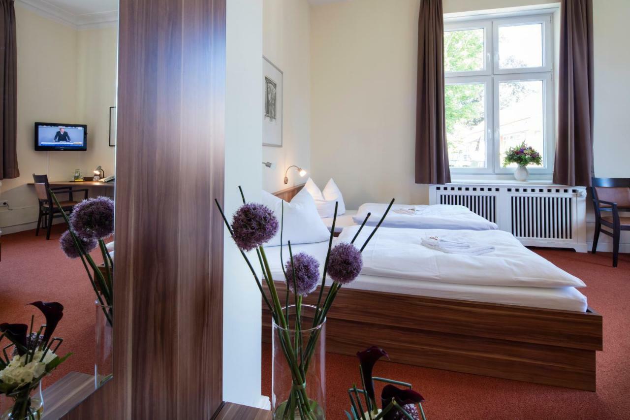 Europaeische Akademie Berlin Hotel Kültér fotó